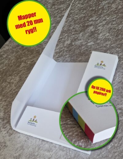 Dokumentmapper med 20mm ryg og virksomhedslogo